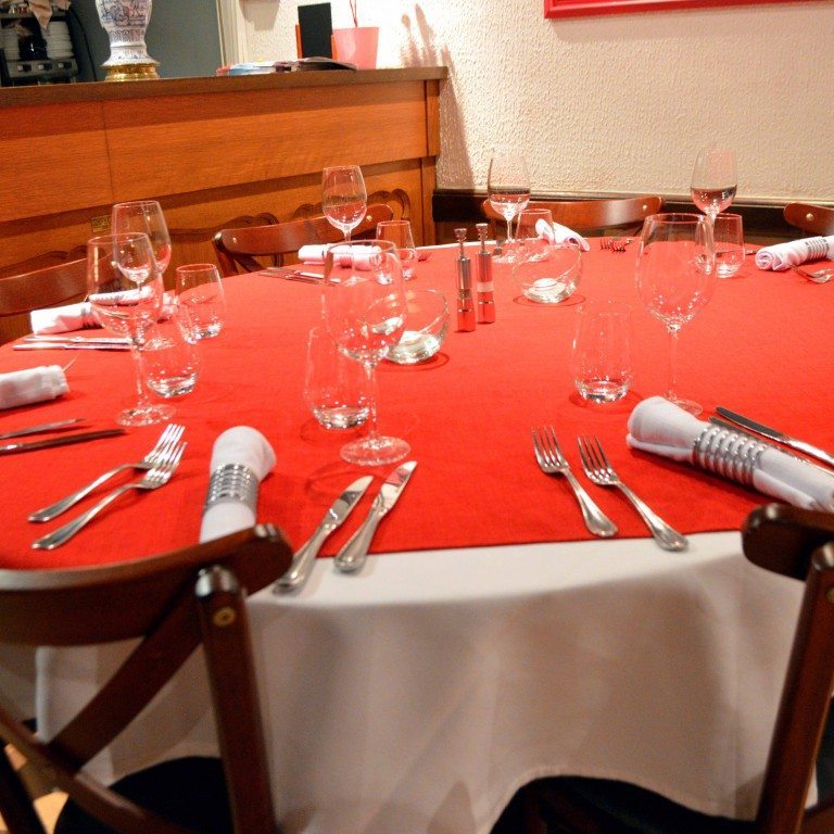 interieur_table_rustique_ronde_mulhouse